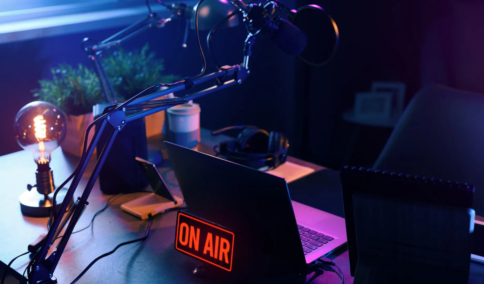 Estudio de grabación Mostrando la Garra Podcast